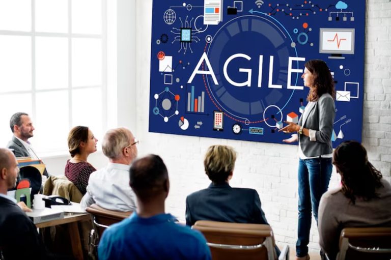 Agile in a PMP World: Integrating Agile and Hybrid Approaches into Your Project Life Cycle Agile in a PMP World: Integrating Agile and Hybrid Approaches into Your Project Life Cycle